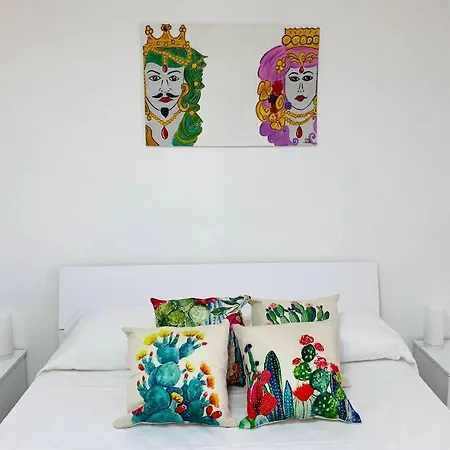 Apartment Made In Sicilia -in Centro, Aria Condizionata E No Ztl- City Centre, Aircon And No Ltz Castellammare del Golfo