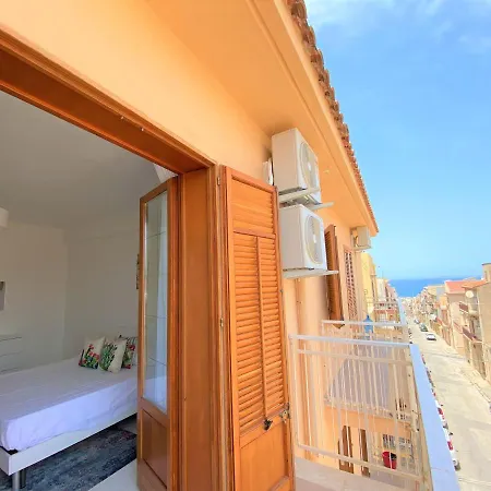 Made In Sicilia -in Centro, Aria Condizionata E No Ztl- City Centre, Aircon And No Ltz Castellammare del Golfo