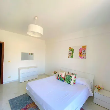 Apartment Made In Sicilia -in Centro, Aria Condizionata E No Ztl- City Centre, Aircon And No Ltz Castellammare del Golfo