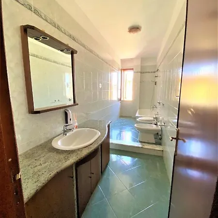 Made In Sicilia -in Centro, Aria Condizionata E No Ztl- City Centre, Aircon And No Ltz Apartment *