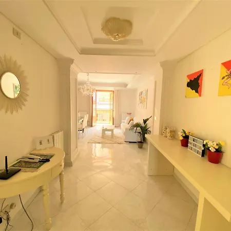 Made In Sicilia -in Centro, Aria Condizionata E No Ztl- City Centre, Aircon And No Ltz Apartment Castellammare del Golfo