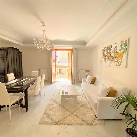 Apartment Made In Sicilia -in Centro, Aria Condizionata E No Ztl- City Centre, Aircon And No Ltz Castellammare del Golfo